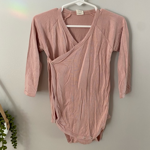 Set of 3 Kate Quinn, Bamboo, bodysuits, size 18-24m - Picture 10 of 13